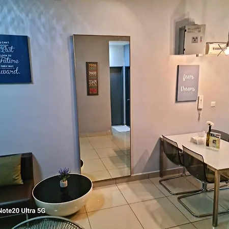 Hnm Homestay Mesahill Nilai Klia Exterior photo